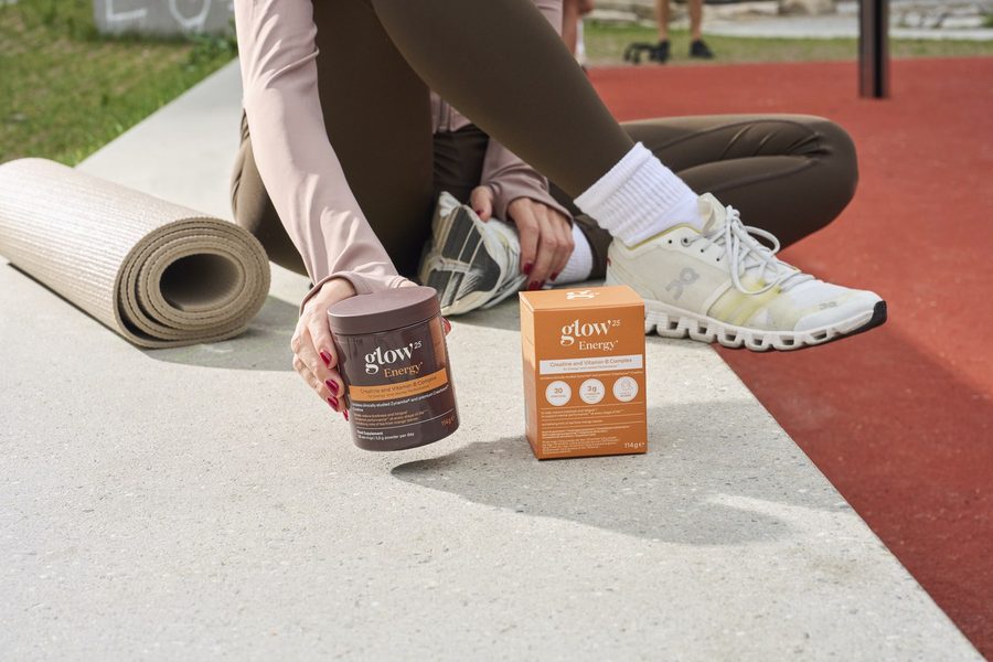 Femme après le sport avec Glow25 Energy